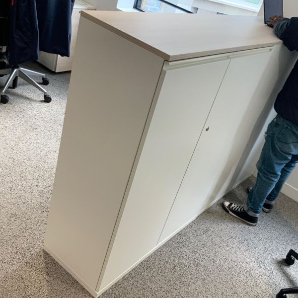 Armoire mi haute konig neurath bois / metal bois / blanc