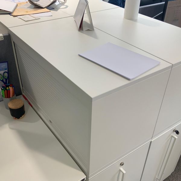 Credence bois / plastique blanc