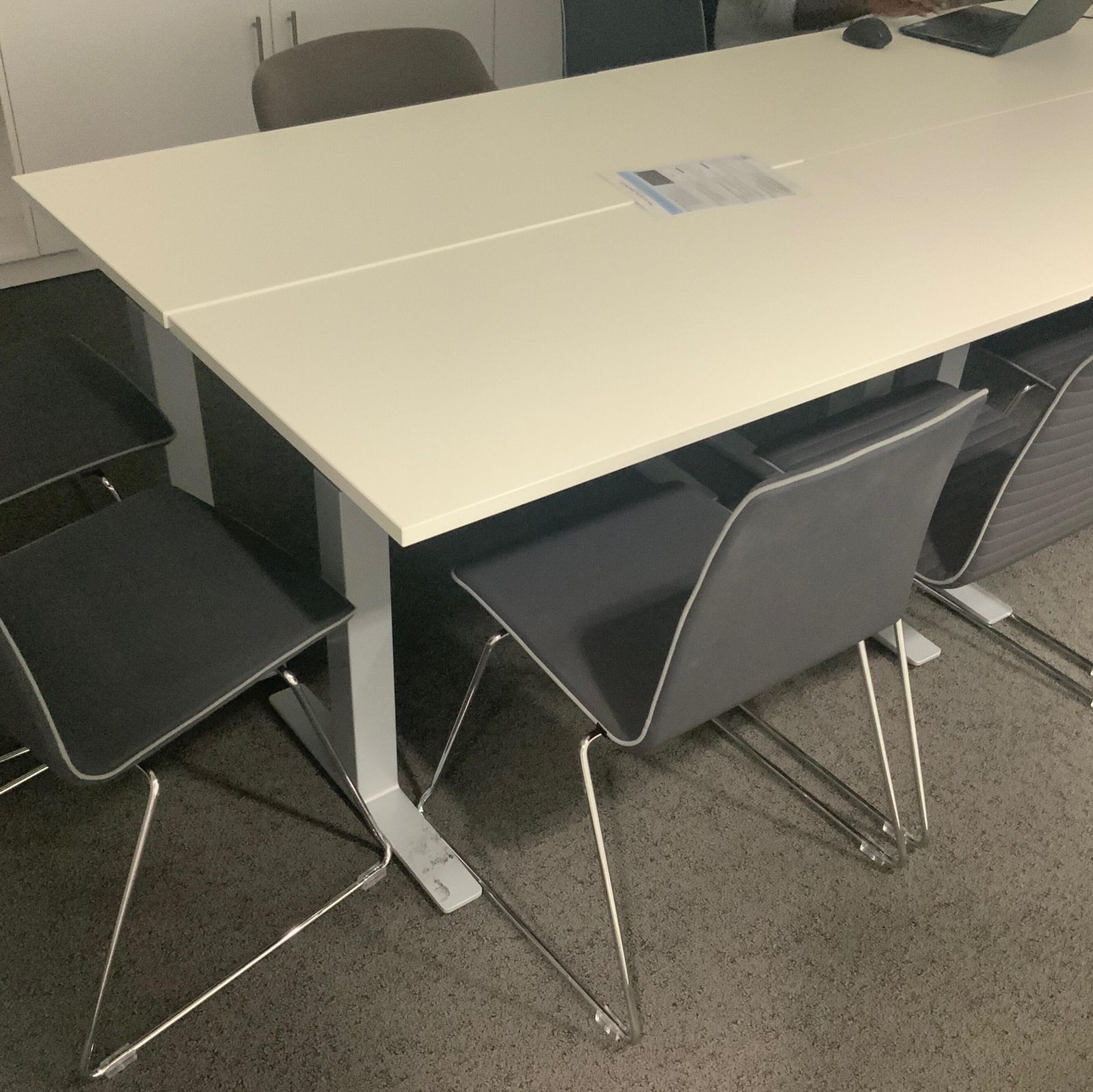 Bureau konig neurath bois / metal blanc/gris