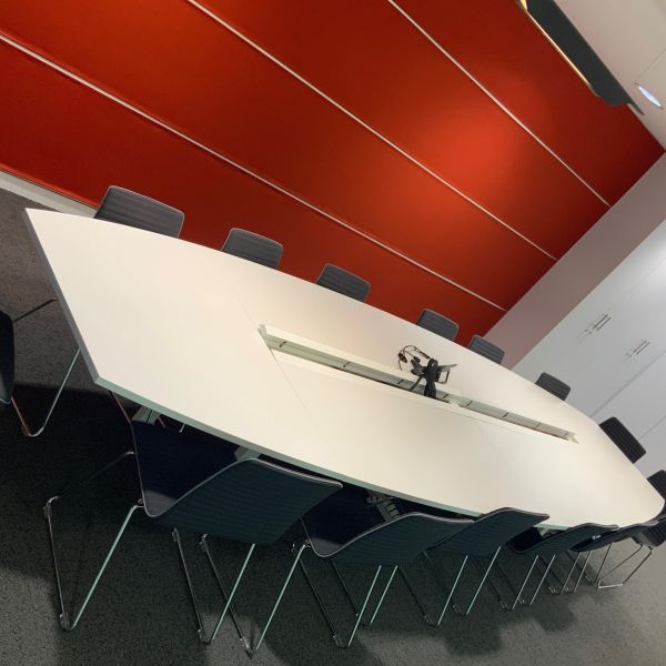 Table de reunion bois / metal blanc