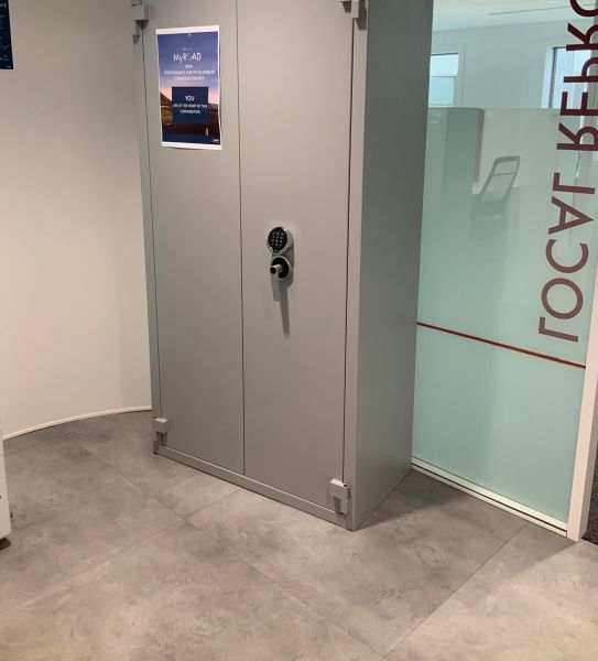 Coffre fort hartmann tresore metal gris