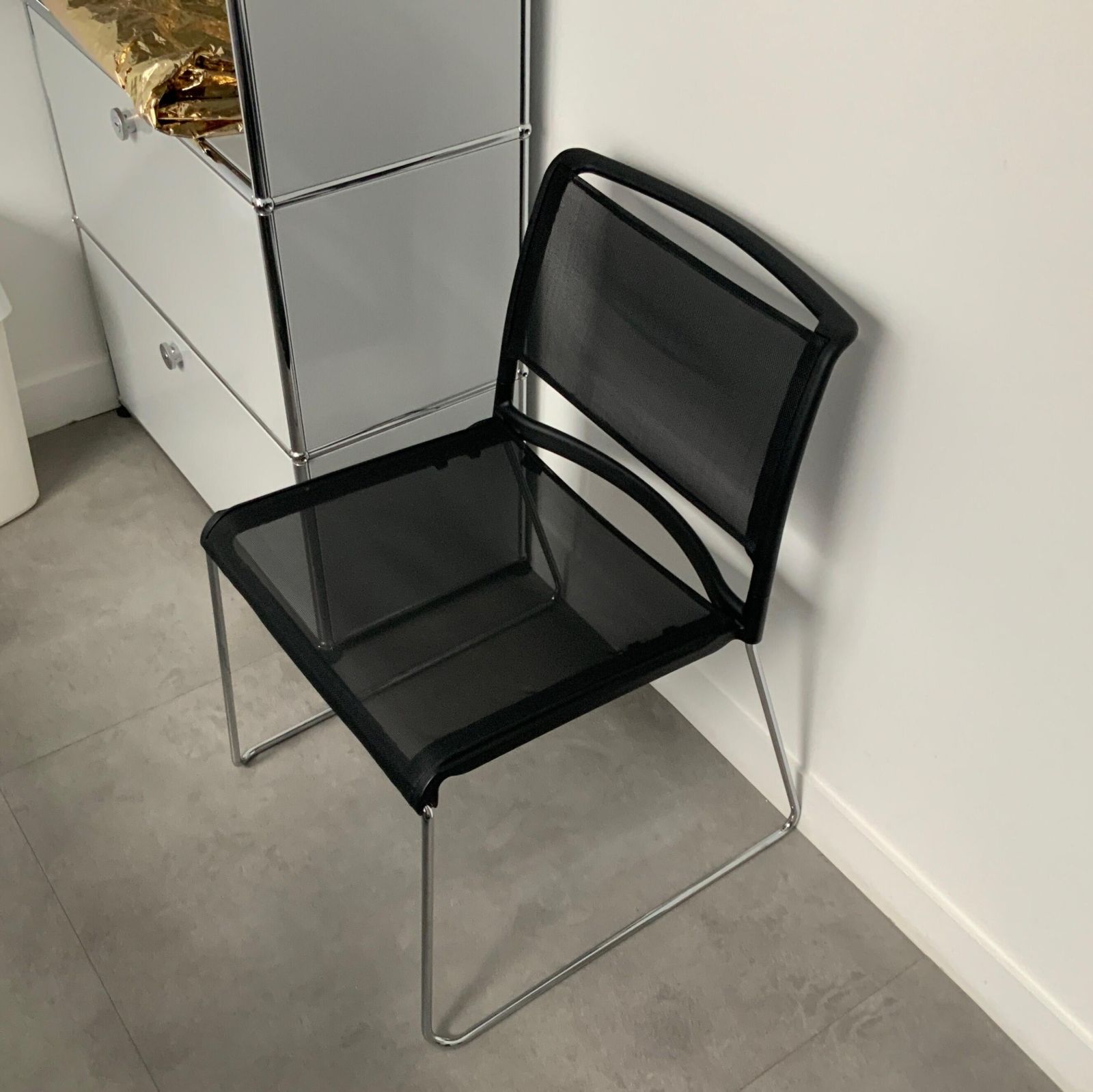 Chaise visiteur wilhkhan resille / metal noir