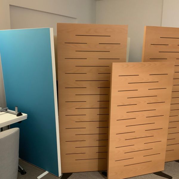 Panneau de separation bois / metal bois