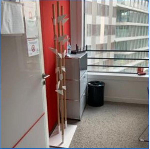 Porte manteau bois / metal / plastique bois / blanc