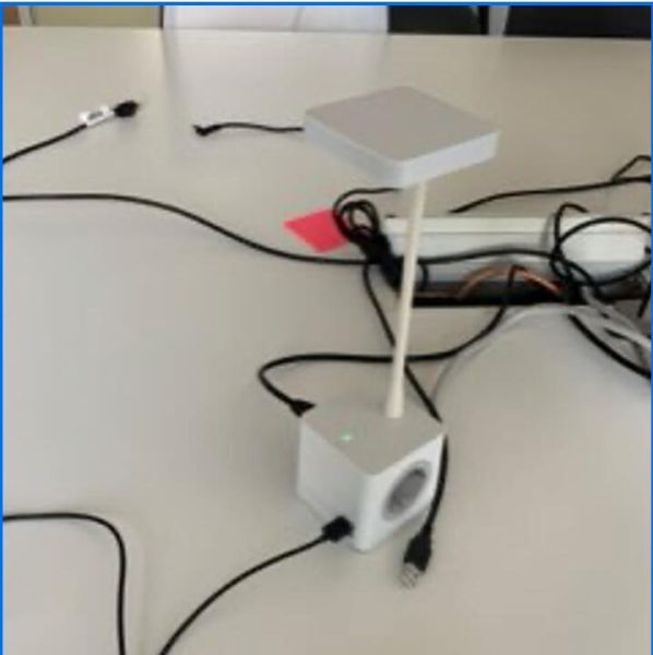 Lampe de bureau colebrook bosson saunders plastique blanc