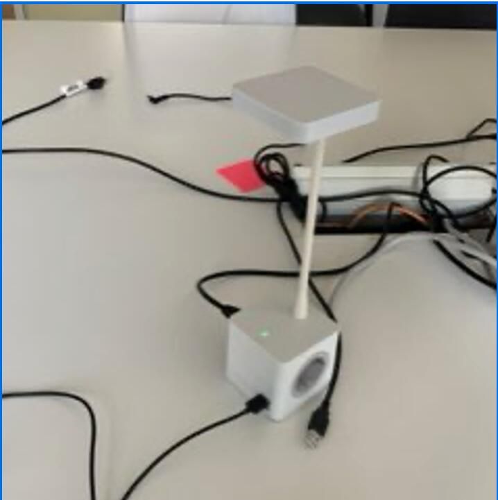 Lampe de bureau colebrook bosson saunders plastique blanc